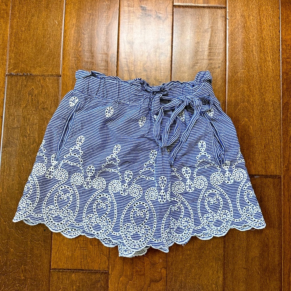Cute Zara short.
